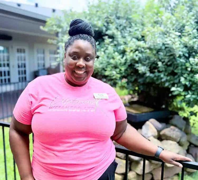 Skilled nursing staff member at Colonial Oaks